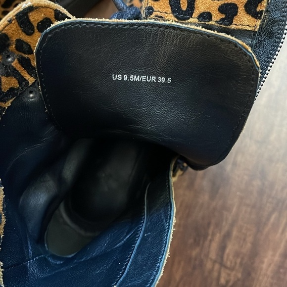 DIANE VON FURSTENBERG In Charge Leopard chunky suede Boots 9.5 - Picture 11 of 16